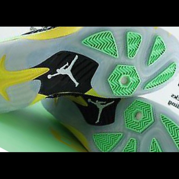 NIKE AIR JORDAN RETRO CP3 VII BRAZIL PACK - Picture 2 of 6